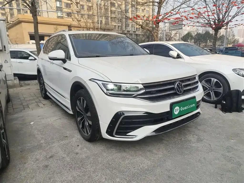 Volkswagen Tiguan L 2022 из CN, фото 10