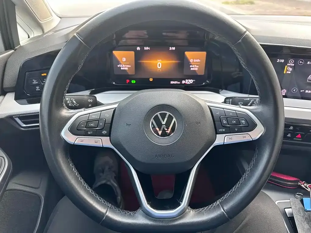 Volkswagen Golf 2021 из CN, фото 10