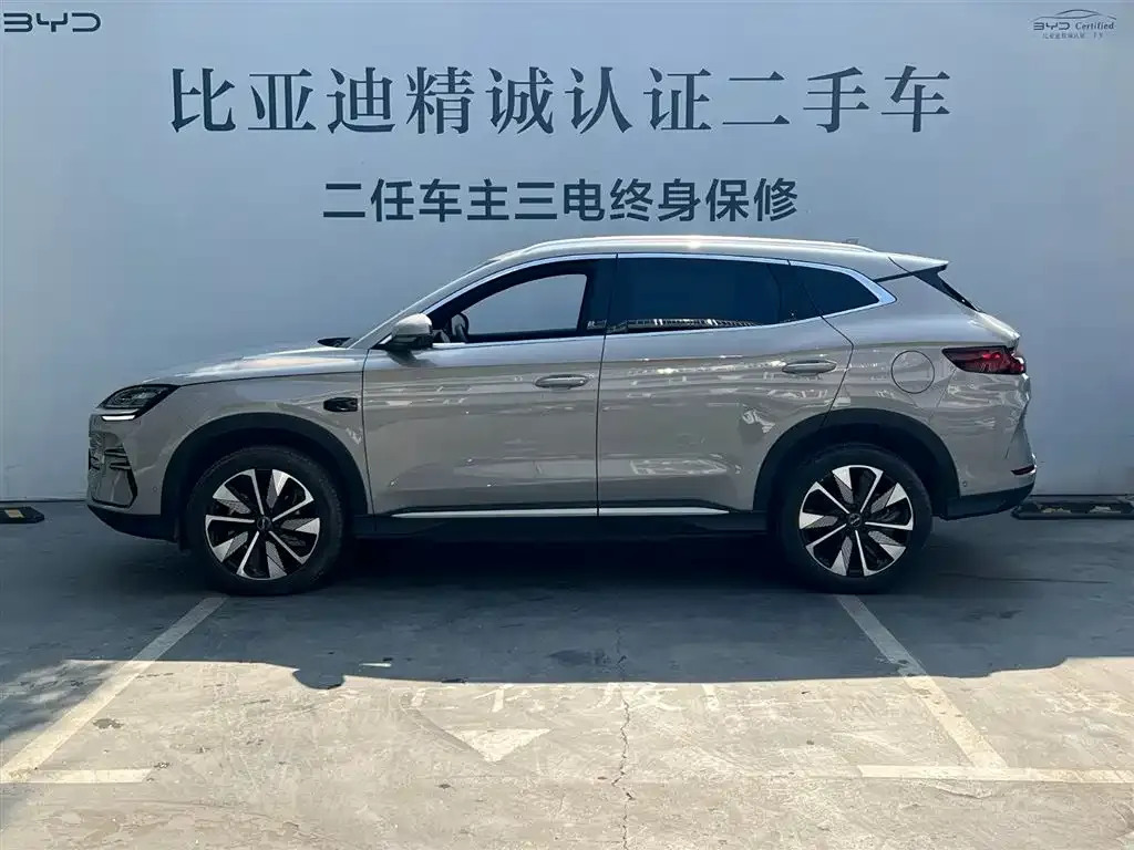 BYD PLUS New Energy — фото 6