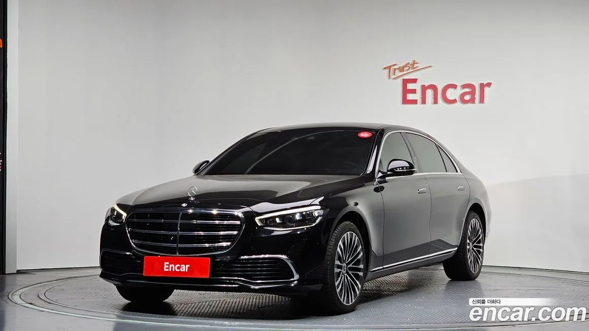 Mercedes-Benz S-Class — фото 1
