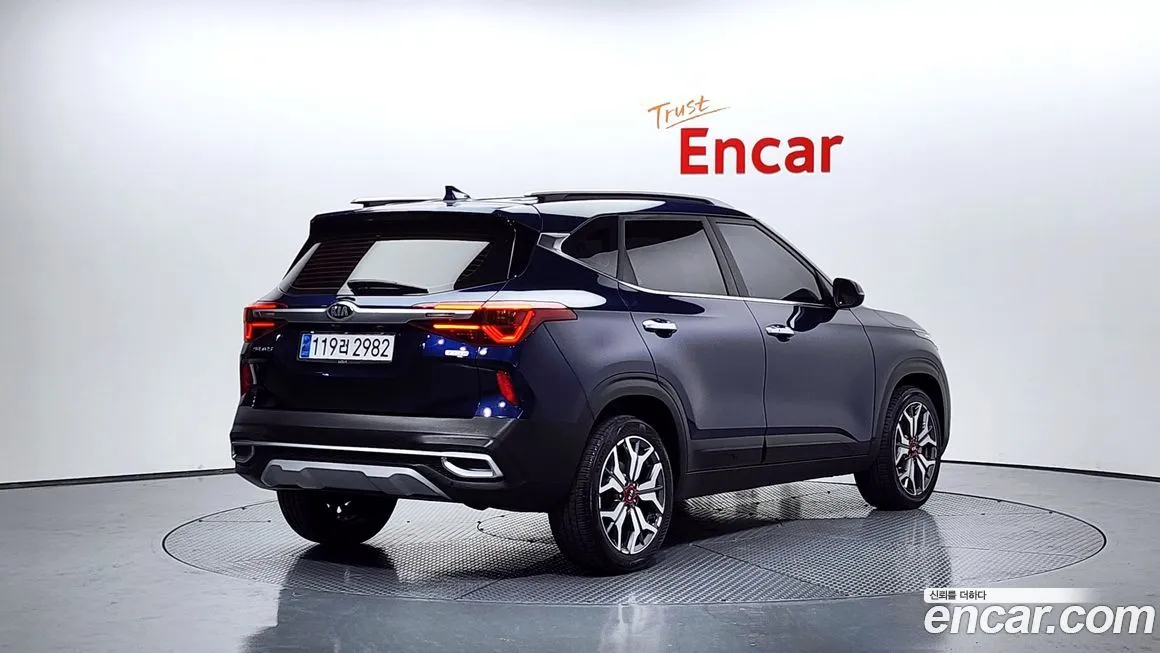Kia Seltos 2021 из KR, фото 2