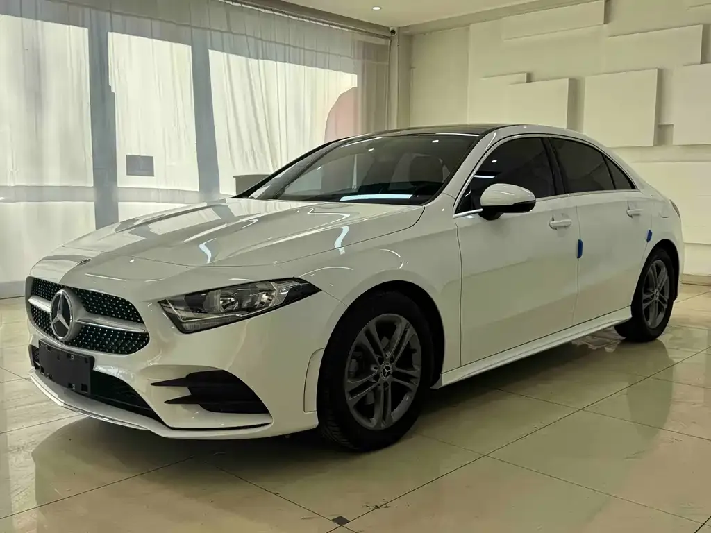Mercedes-Benz A-Class 2022 из CN, фото 1
