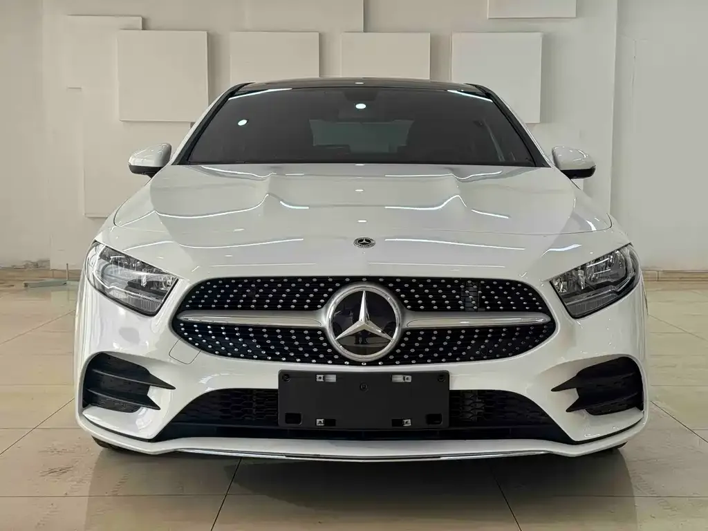 Mercedes-Benz A-Class 2022 из CN, фото 2