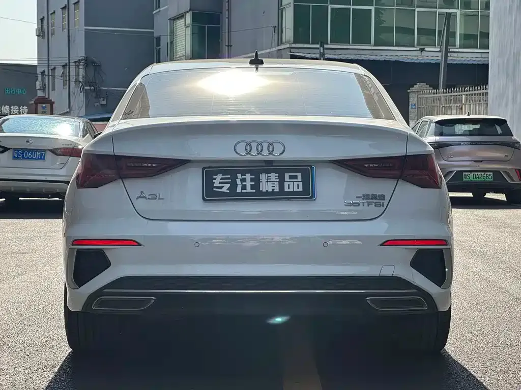 Audi A3 2023 из CN, фото 5