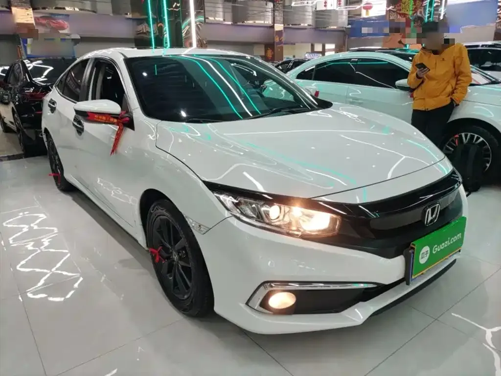 Honda Civic — фото 2