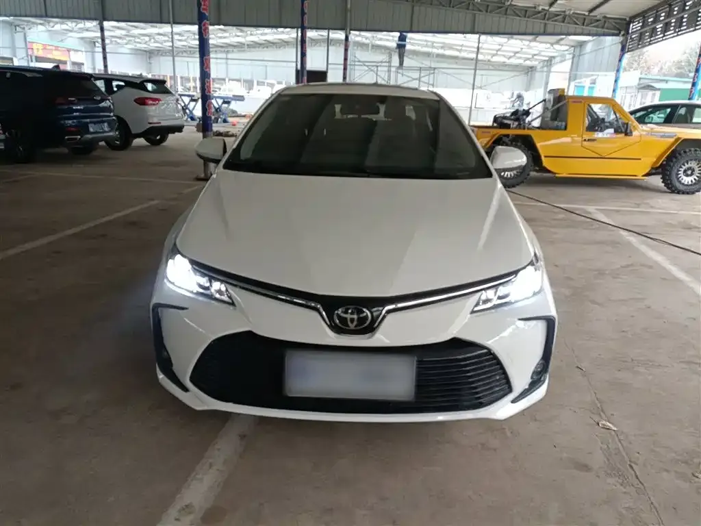 Toyota Corolla 2021 из CN, фото 8