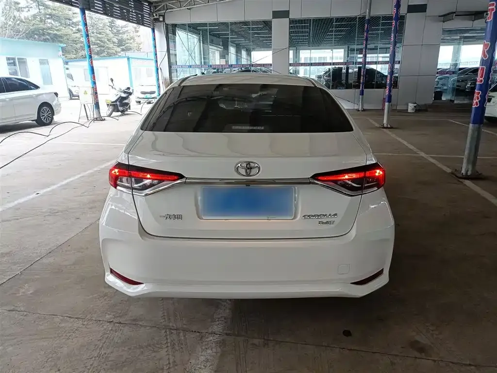 Toyota Corolla 2021 из CN, фото 3