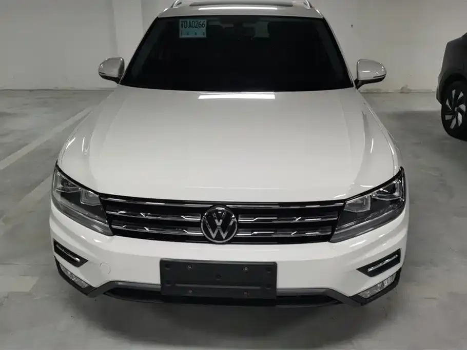 Volkswagen Tiguan L 2021 из CN, фото 2