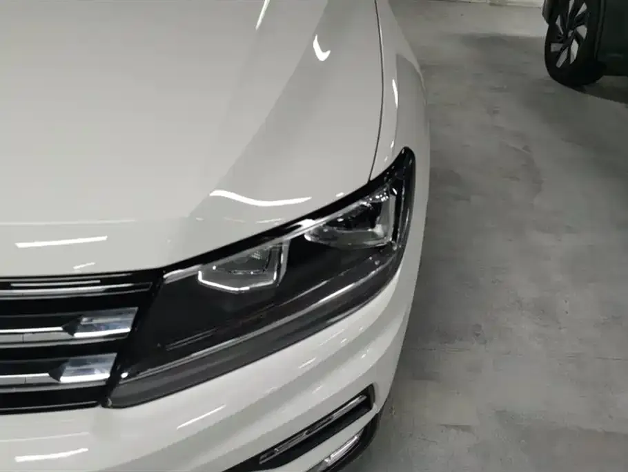 Volkswagen Tiguan L 2021 из CN, фото 5