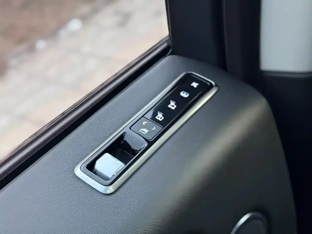 Land Rover Range Rover 2022 из CN, фото 3