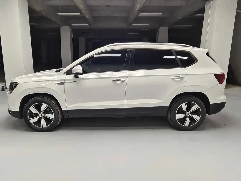 Volkswagen Tharu 2021 из CN, фото 4