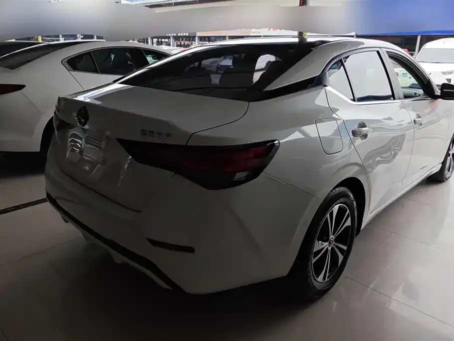 Nissan Sylphy 2022 из CN, фото 8