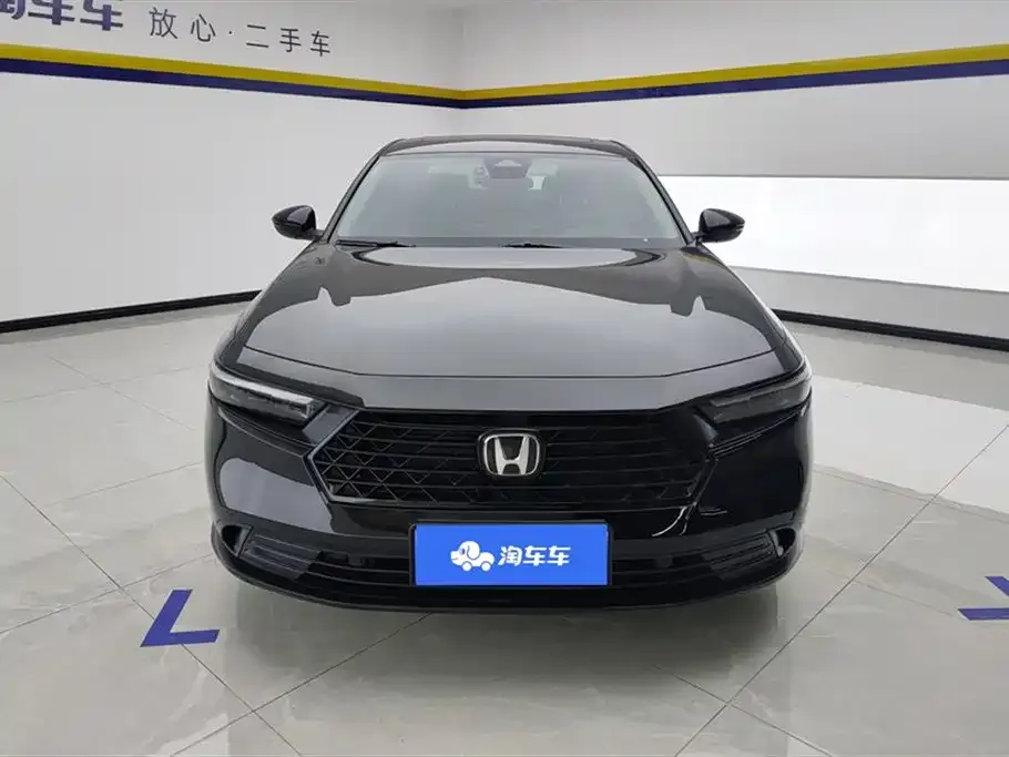 Honda Accord — фото 2