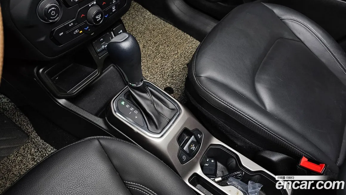 Jeep Renegade 2022 из KR, фото 9