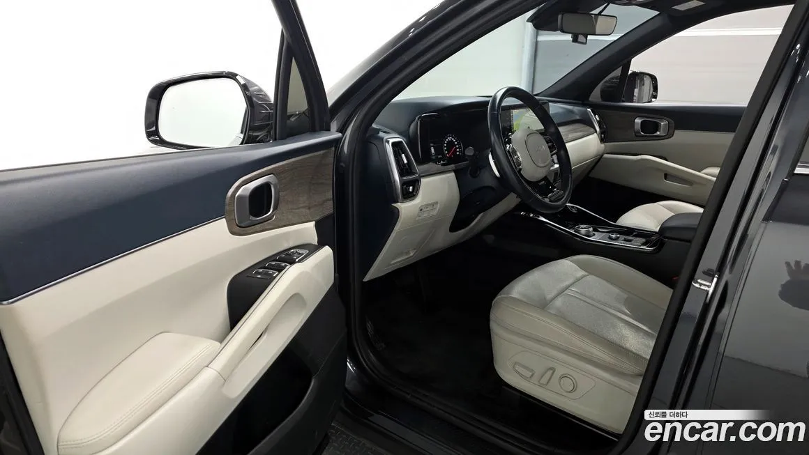 Kia Sorento — фото 9