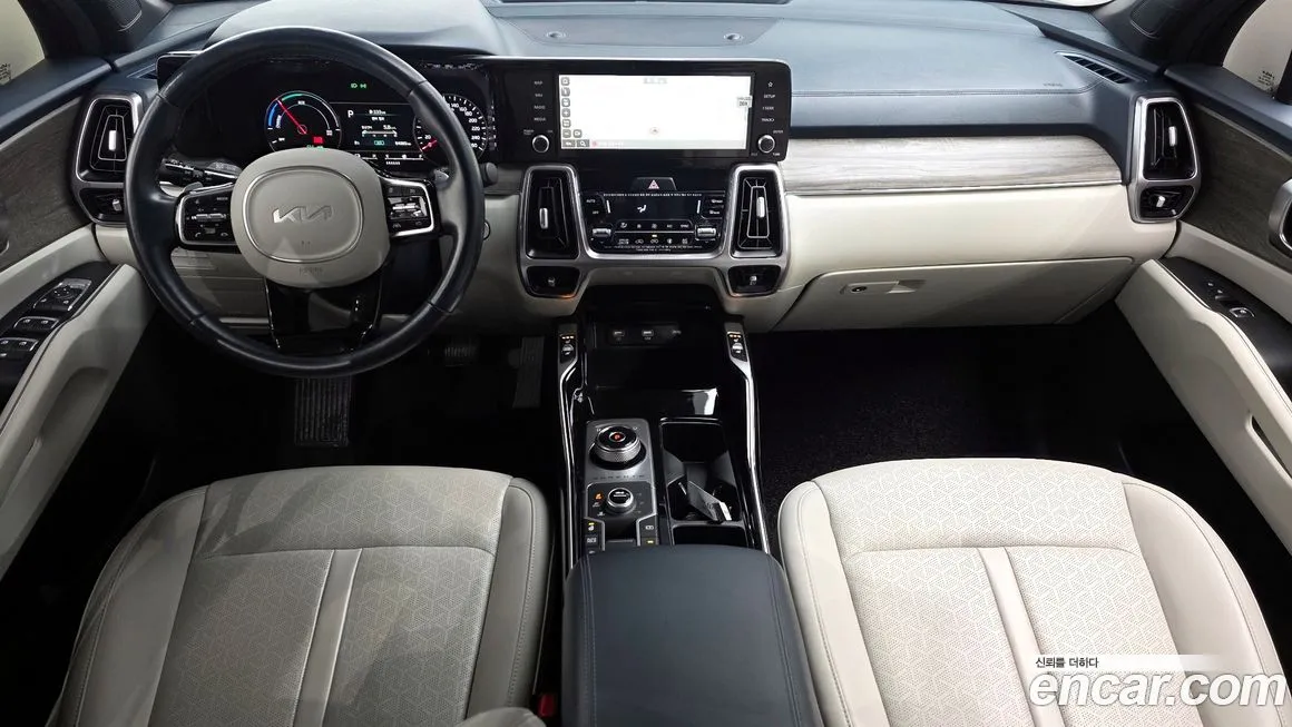 Kia Sorento — фото 6