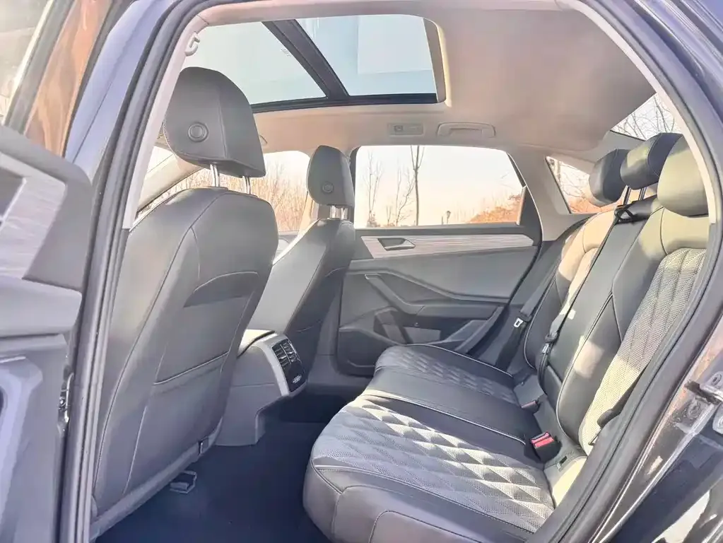 Volkswagen Sagitar 2023 из CN, фото 3