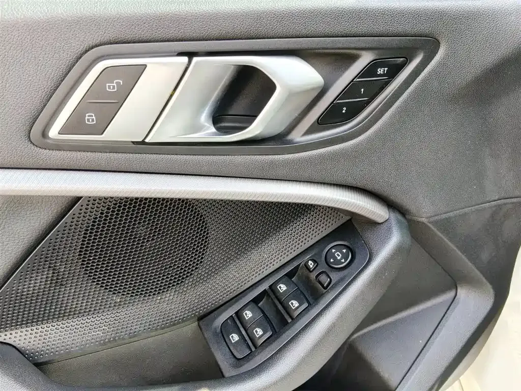 BMW 2 Series (Import) — фото 3