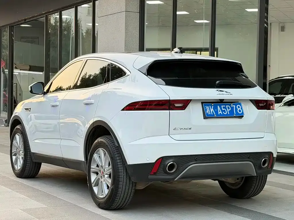 Jaguar E-PACE 2024 из CN, фото 8