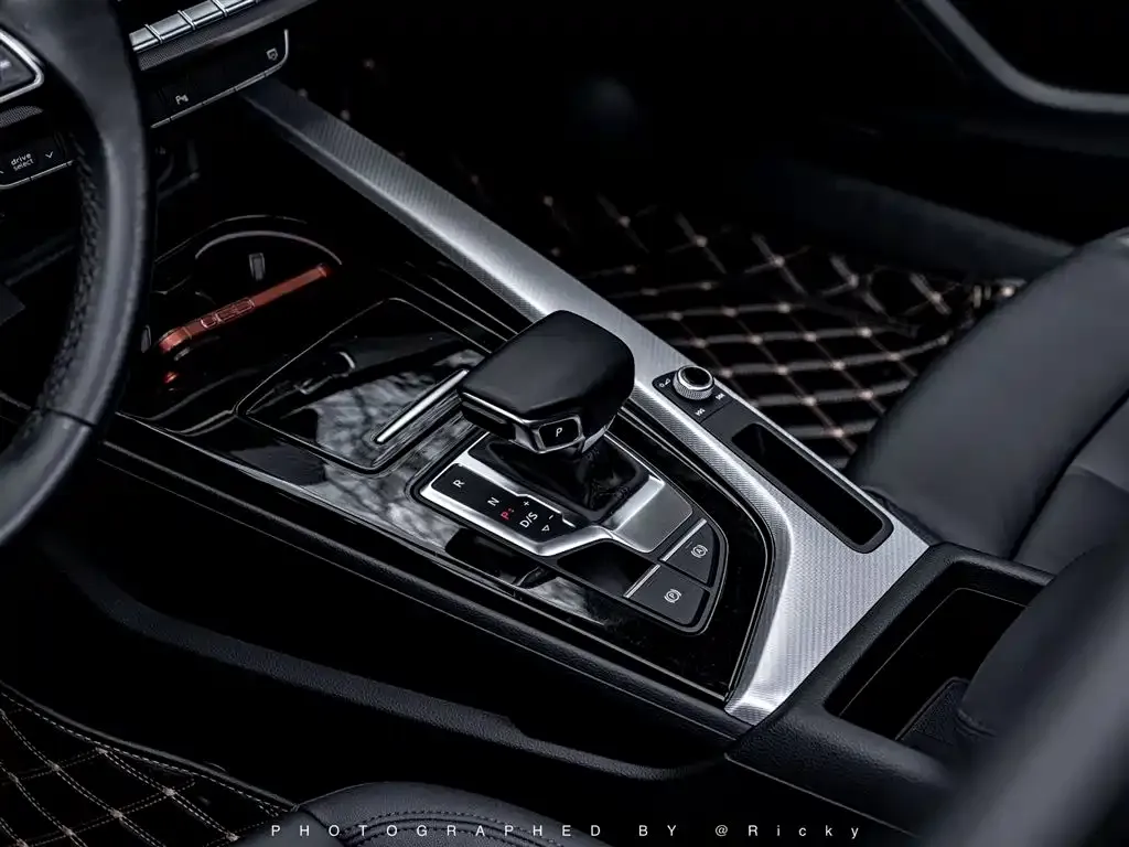 Audi A4 (Import) — фото 8