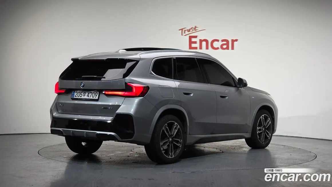 BMW X1 2024 из KR, фото 2