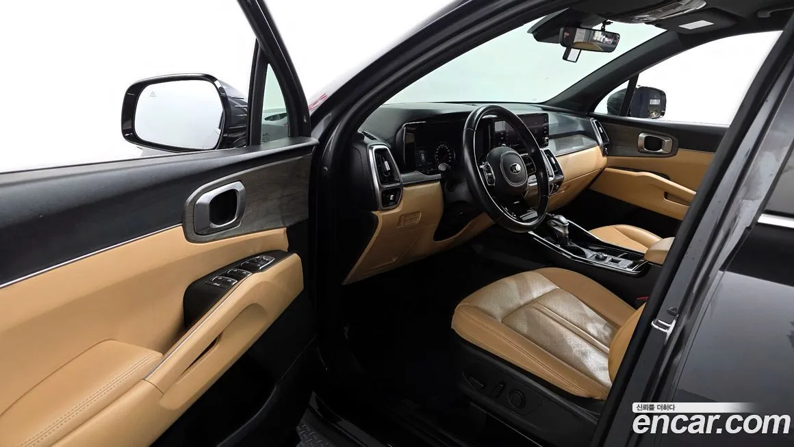 Kia Sorento — фото 6