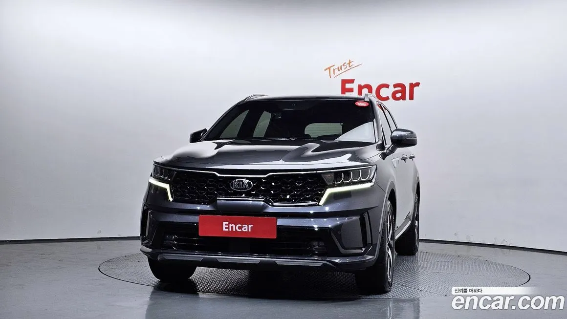 Kia Sorento — фото 4