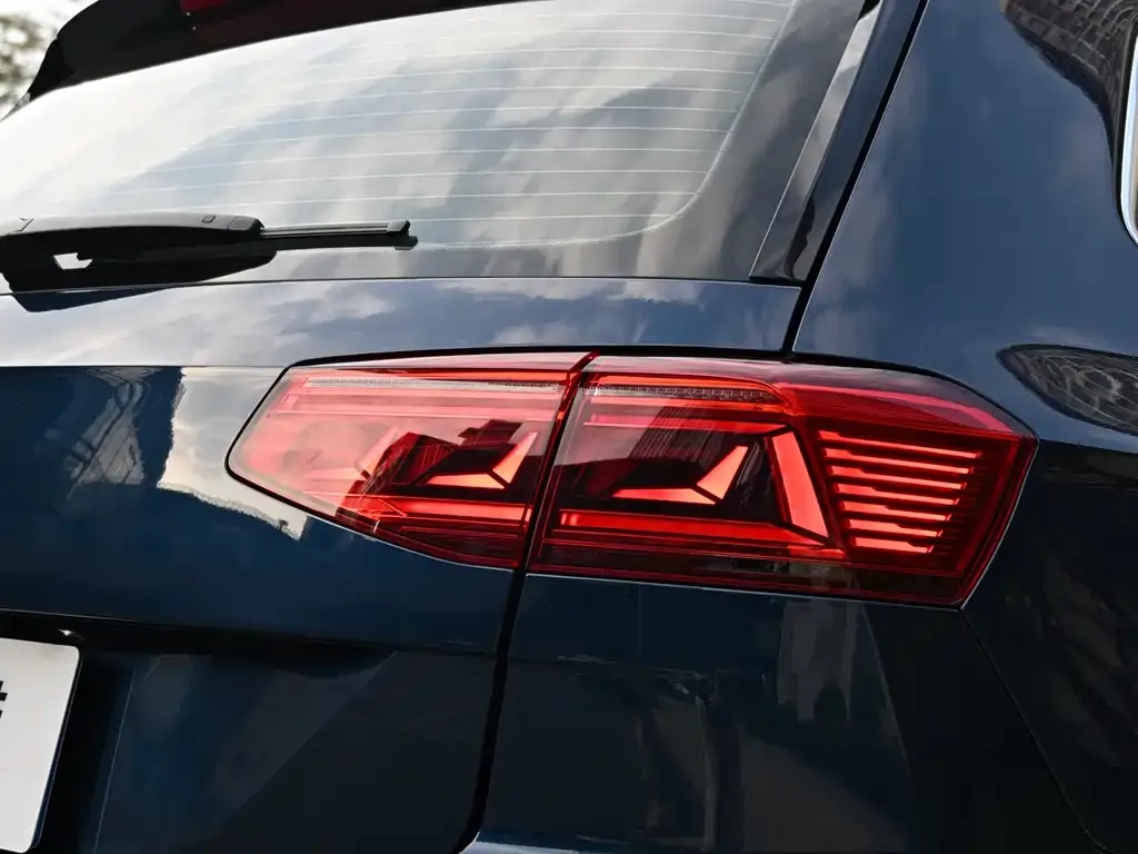 Volkswagen Viloran 2023 из CN, фото 7