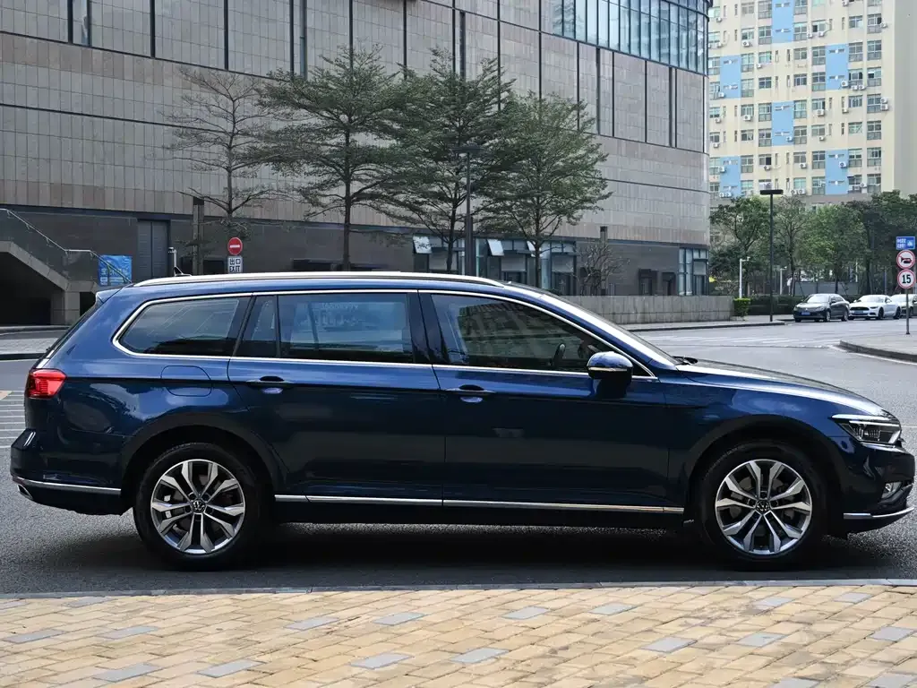 Volkswagen Viloran 2023 из CN, фото 9