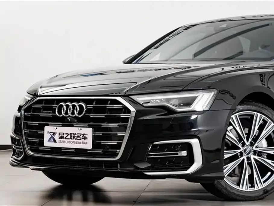 Audi A6L — фото 8