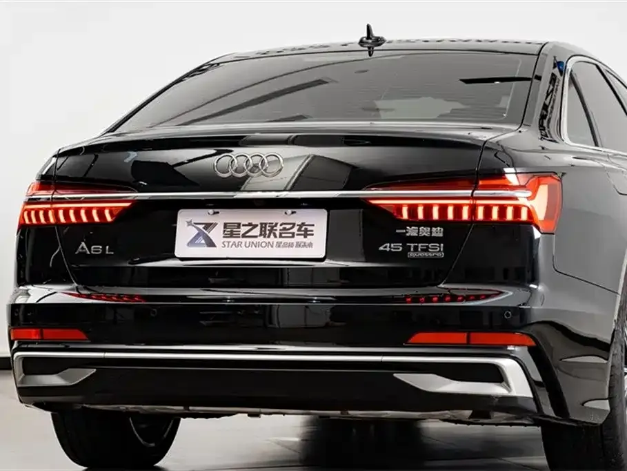 Audi A6L — фото 9