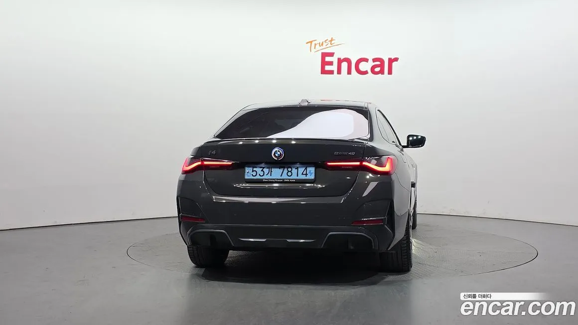 BMW i4 2022 из KR, фото 2