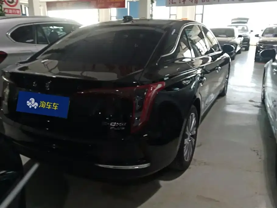Hongqi E-QM5 — фото 4