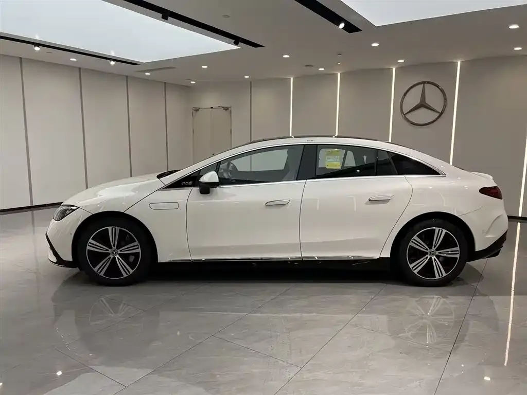 Mercedes-Benz EQE 2025 из CN, фото 3