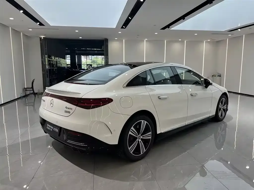 Mercedes-Benz EQE 2025 из CN, фото 7
