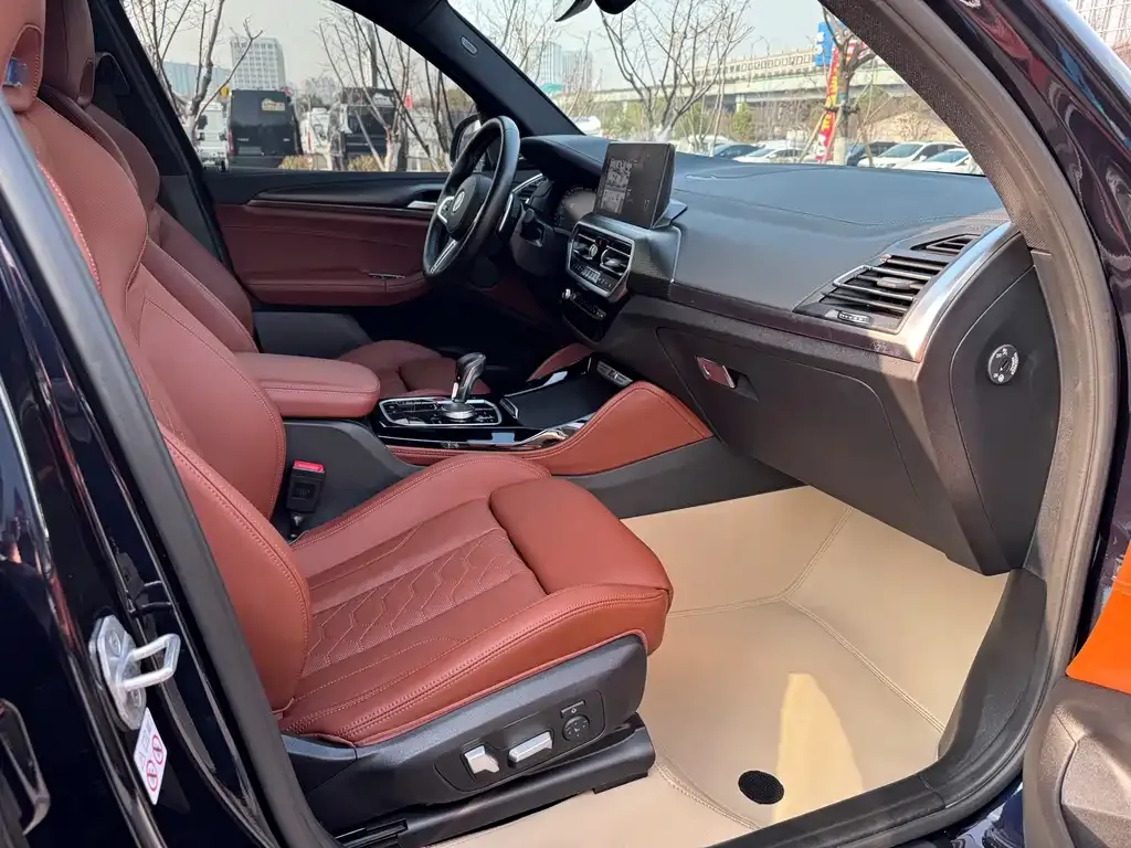 BMW X3 M 2024 из CN, фото 10