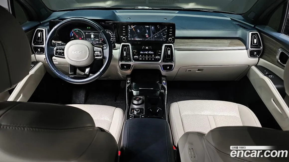 Kia Sorento — фото 8
