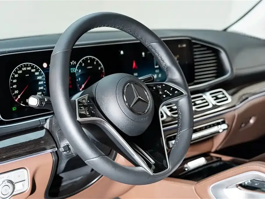 Mercedes-Benz GLE — фото 9