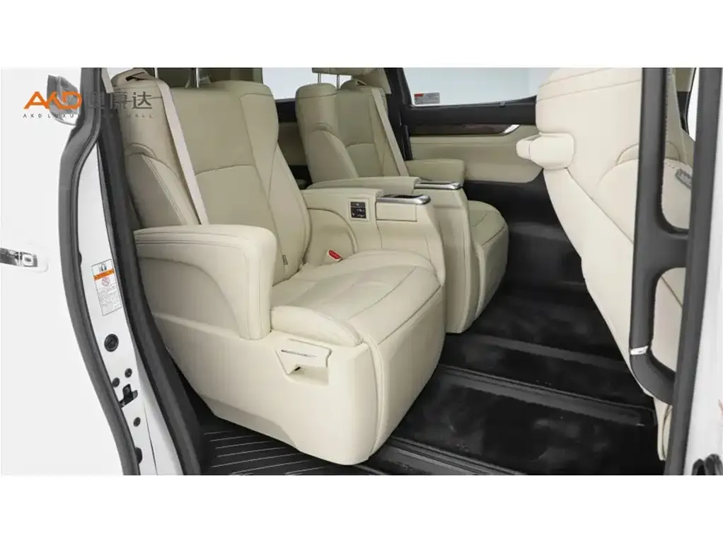 Toyota Alphard 2022 из CN, фото 2