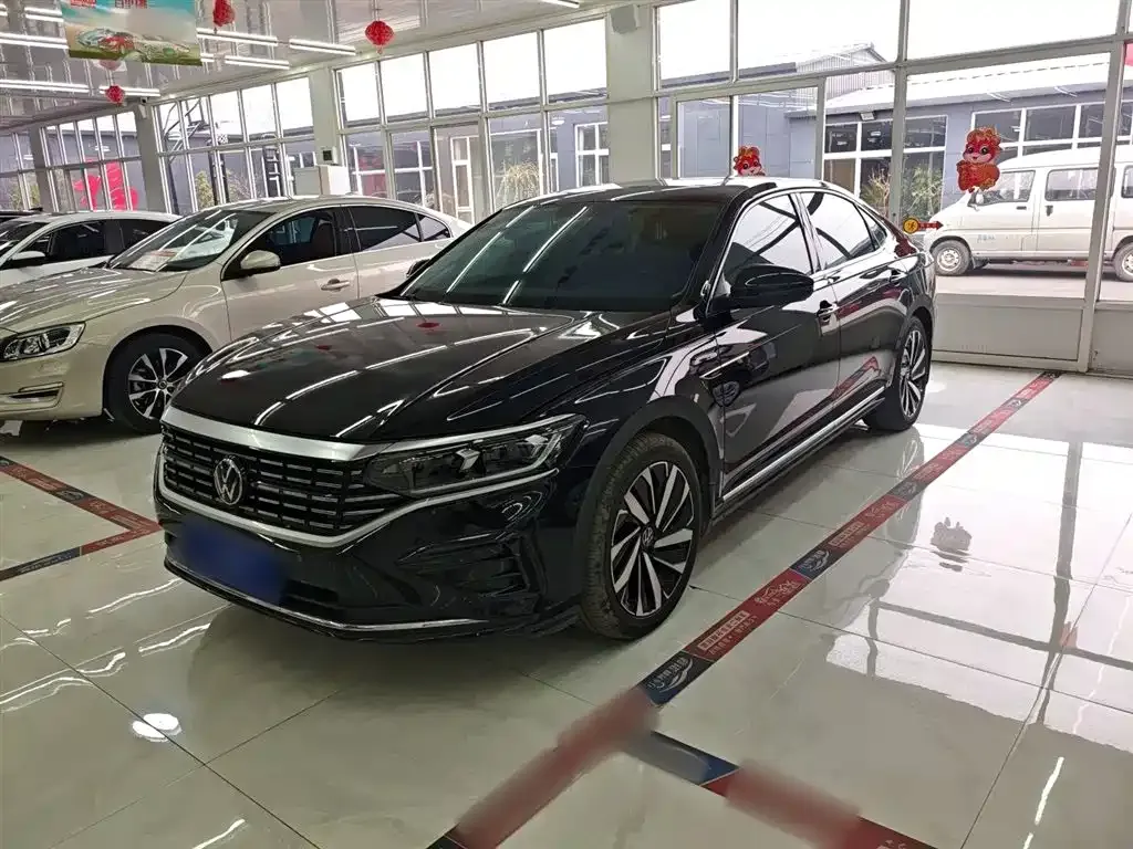 Volkswagen Passat — фото 8