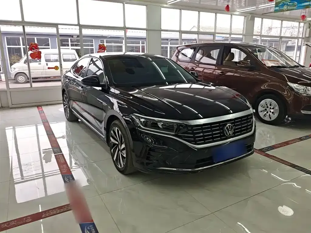 Volkswagen Passat — фото 4