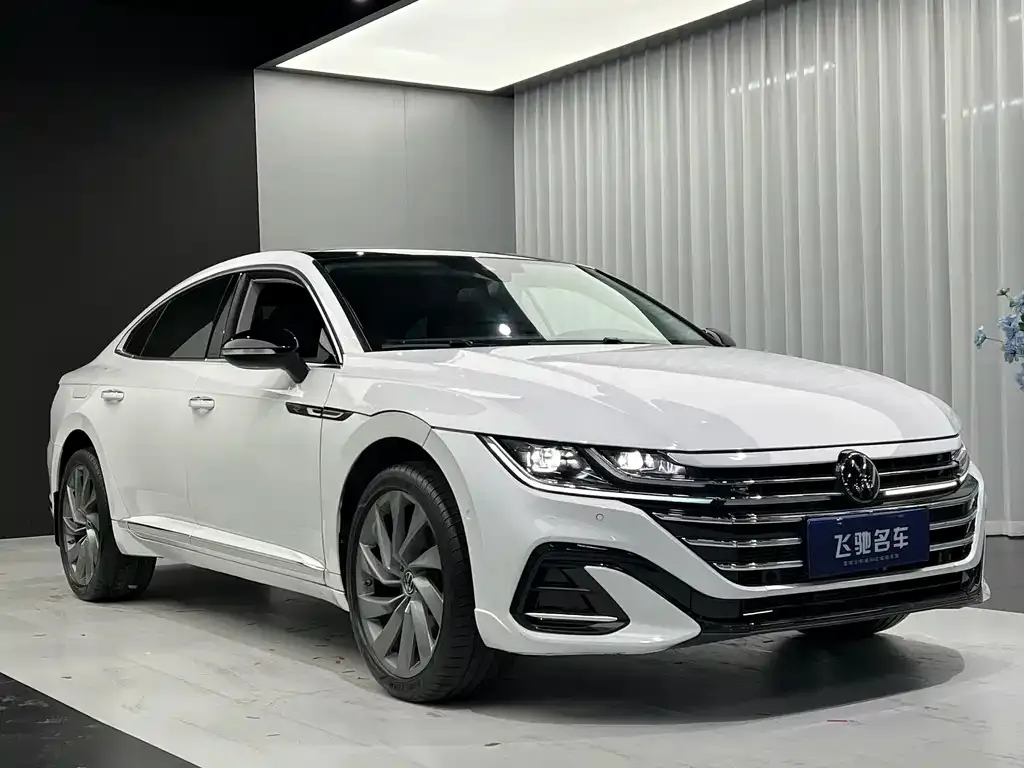 Volkswagen CC — фото 3