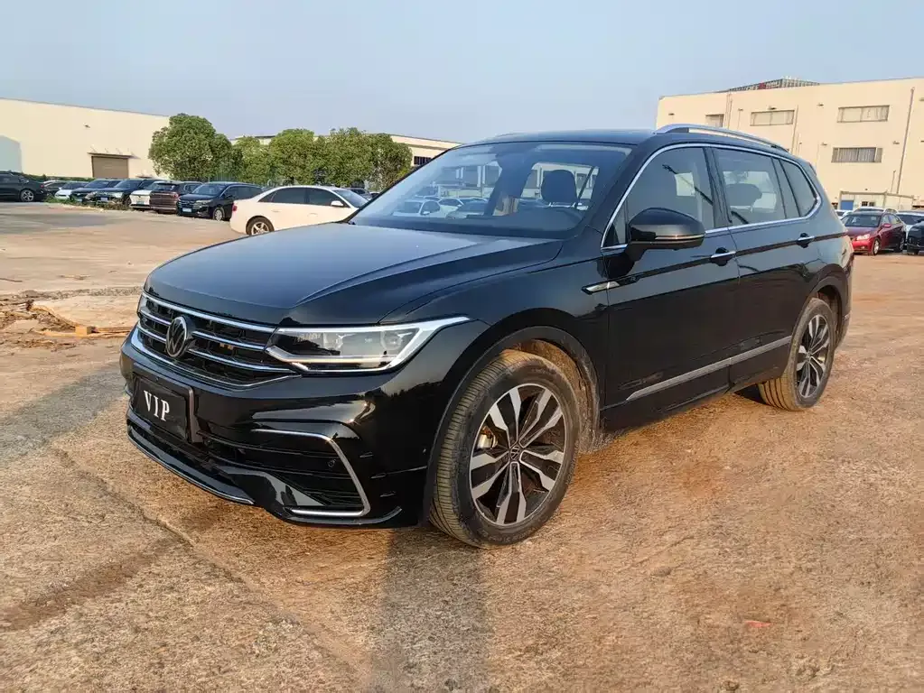 Volkswagen Tiguan L 2024 из CN, фото 1