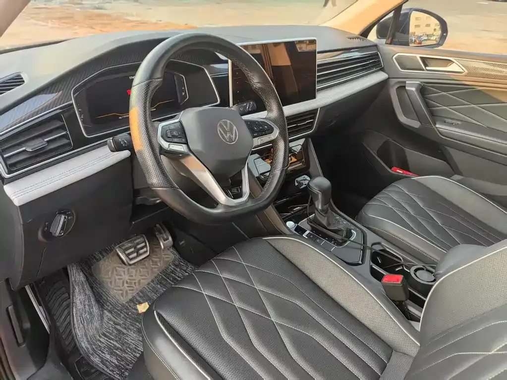 Volkswagen Tiguan L 2024 из CN, фото 4