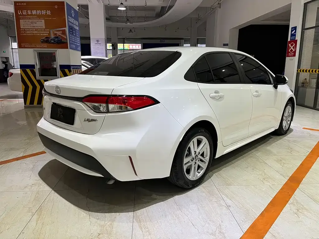 Toyota Levin — фото 10