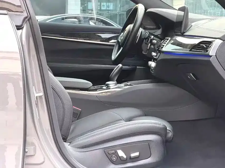 BMW 6 Series GT 2022 из CN, фото 6