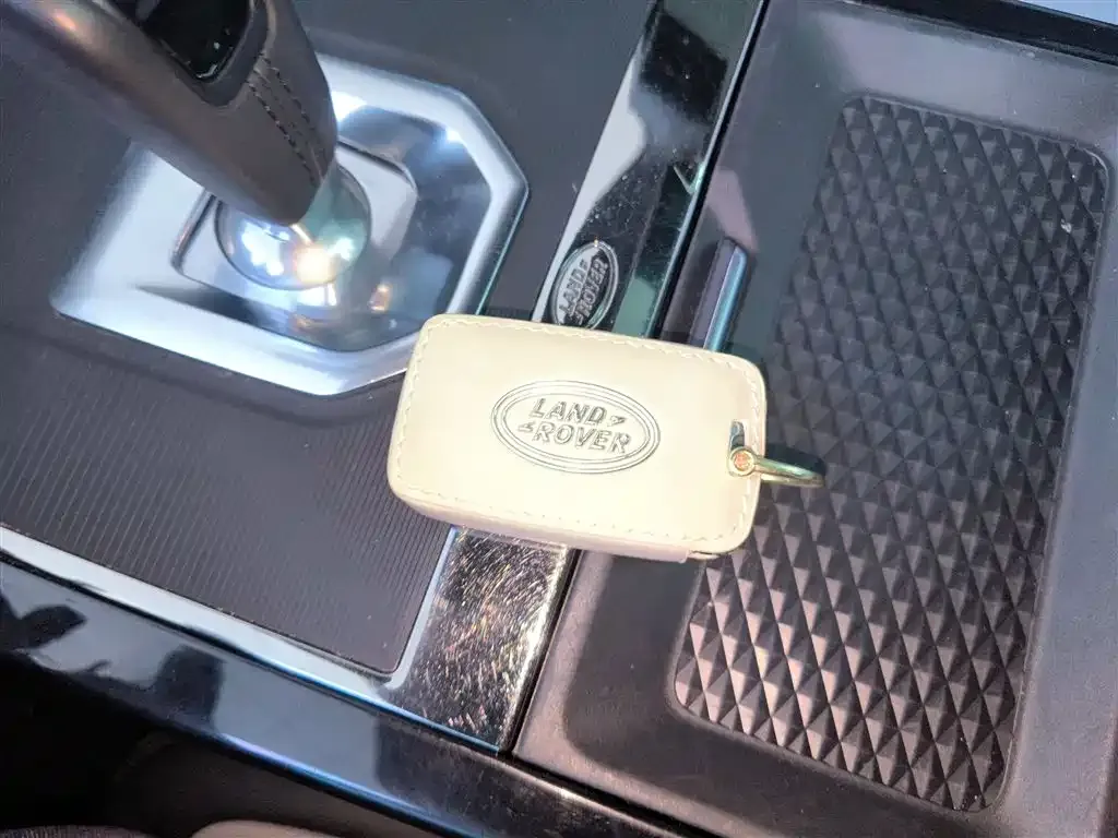 Land Rover Evoque 2021 из CN, фото 5