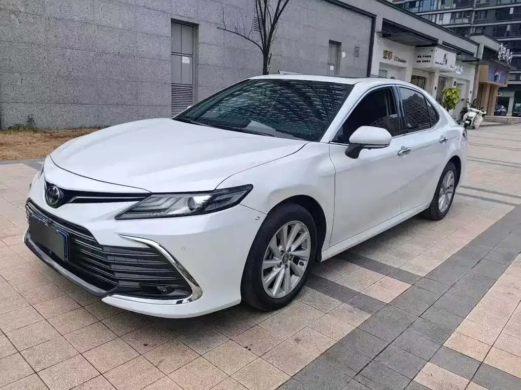 Toyota Camry 2021 из CN, фото 1