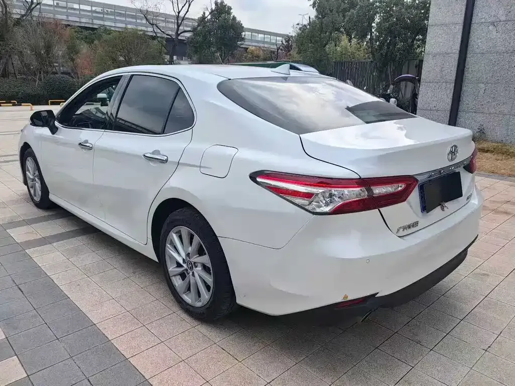 Toyota Camry 2021 из CN, фото 6