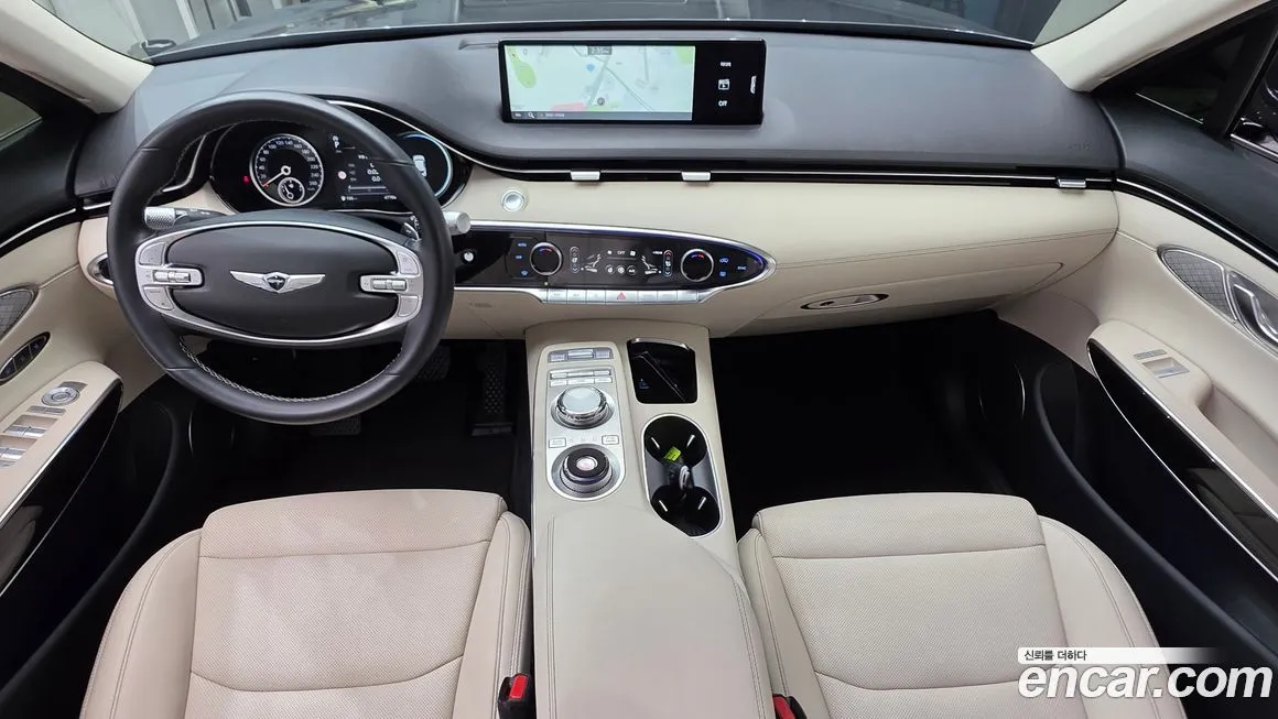 Genesis GV70 — фото 10